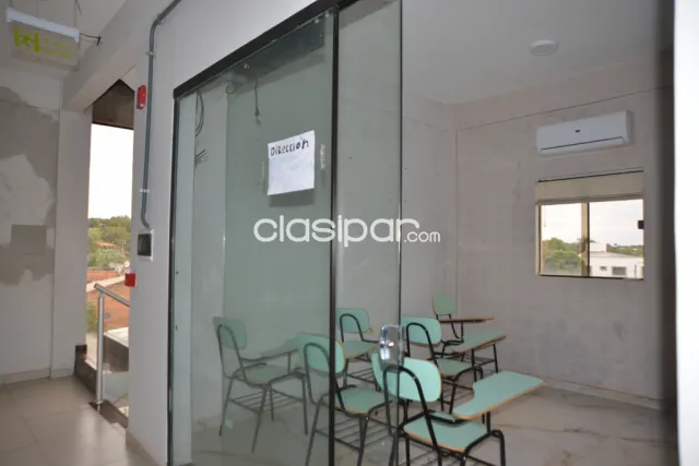 Edificio de 03 pisos con estacionamiento para 20 vehículos. para empresas, foto 3