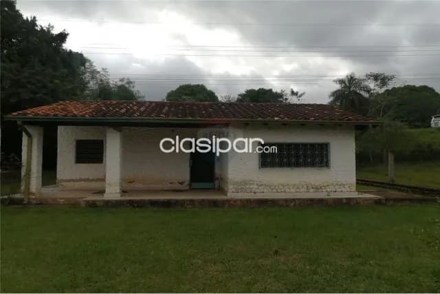 Caacupe prop. De 48 hectareas con 4 casas, 1 refaccionada a nueva y 3 a refaccionar, foto 4