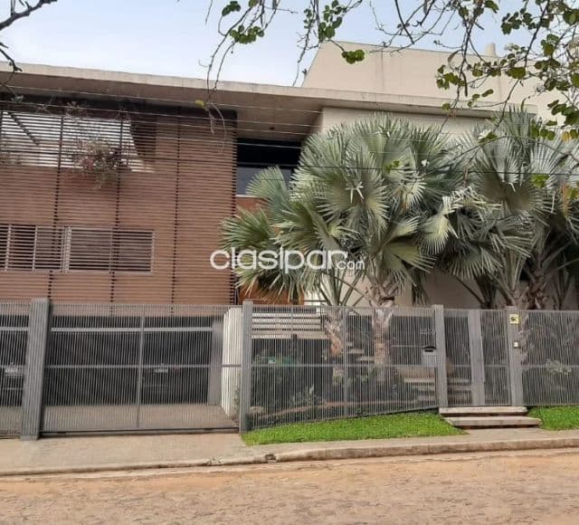 Sma. Trinidad – lawn tenis club: 1.100 m2, lujosa residencia vanguardista,c/ ascensor