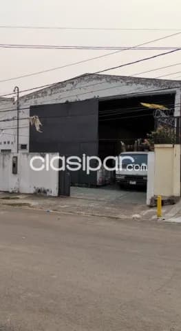 Avda. Artigas – ips: 1.190 m2 + oficinas, 2 depósitos colindantes en alquiler, 15.000.000 — foto 2