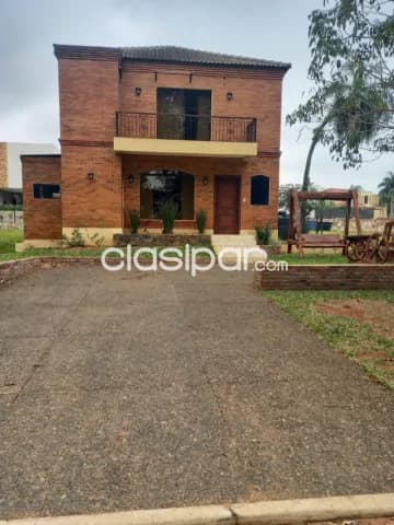 Montesol – Luque: Vivienda en condominio, 3 dormit, jardín, piscina, seg 24 hs, foto 2