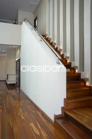 Amplia residencia los laureles — foto 5