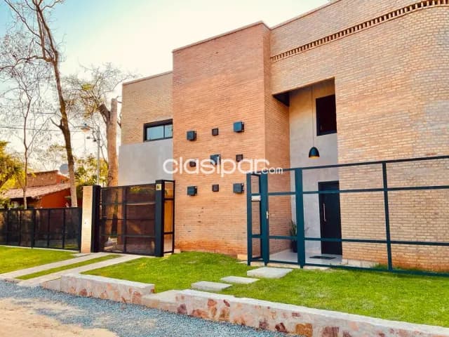 Urb. Sadi – san ber: Casa bosque, 4 dormitorios, jardín, piscina, 255.000 usd, foto 2