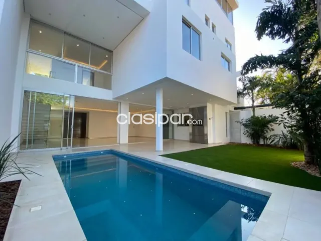 Las Lomas prox. Sh. Sol: Elegante, minimalista, 3 suites, jardín, piscina, (op. Amoblado), foto 2