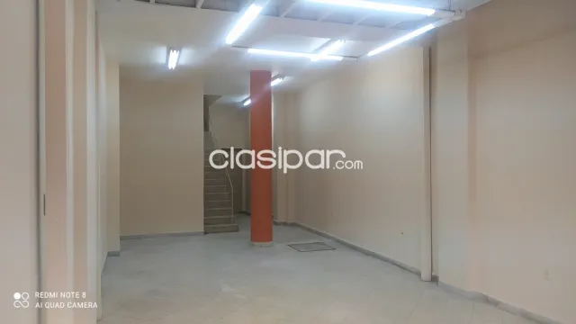 Salón , en la zona que vende!!! 6 X 14 MTS. Zona Nueva Americana , altillo, blindex, foto 5