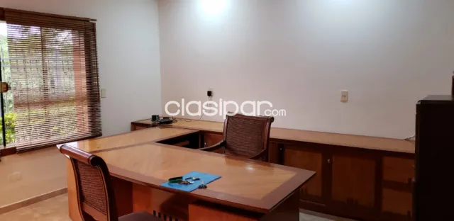 Mburucuyá -1er. Pdte: 2.000 m2, esplendida residencia, 4 suites, jardín, inmenso parque — foto 4