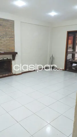 Bo mburucuyá: 441 m2, bella residencia en alquiler, 3 suites, piscina, 8.000.000 gs — foto 5