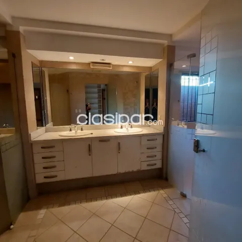 El dorado – prox. C. Centenario: Elegante residencia, 560 m2, 2 dormitorios, jardín, foto 5