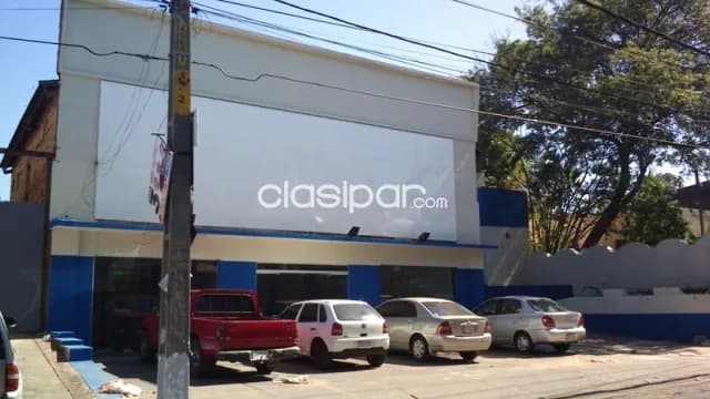 Prox. Gral santos y av fdo. De la mora: 320 m2, impecable depósitos + oficinas — foto 2