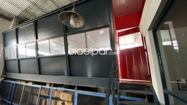 Ciudad nueva: 450m2, super deposito en alquiler - 9.000.000 gs, foto 5