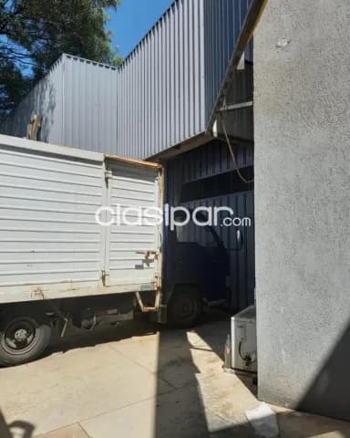 Lambaré: Vendo o alquilo 789 m2, mega deposito + oficinas equipadas, estacionamientos — foto 4