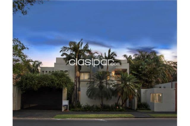 Lujosa residencia bo. Los laureles a 200 mtrs del super nuevo casa rica