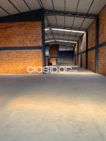 3 depositos en Mariano Roque Alonso cod 1395 — foto 4