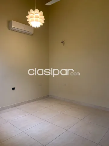Hipódromo – multiplaza: Excelente propuesta, amplio patio, piscina, 3 dormit, 6.600.000 gs — foto 4