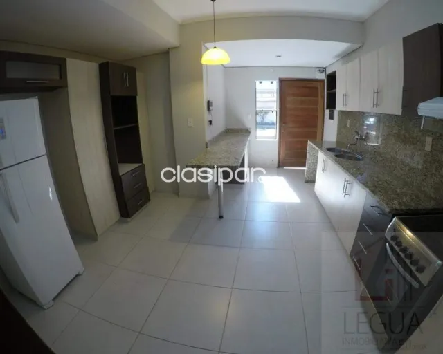 Casa de 5 dormitorios, en el barrio san cristóbal !!!, foto 4