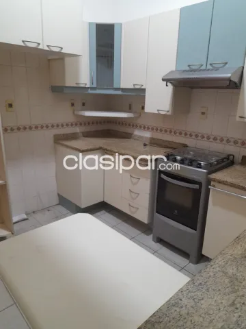 Carmelitas: Hermosa residencia, 4 dormitorios, jardín, quincho, ahora 1.900 usd — foto 3