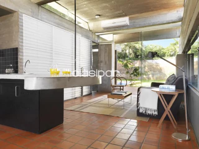 Casa tipo loft en venta zona Jockey Club, foto 2