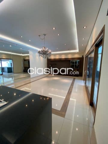 o Vendo Hermosa y amplia Residencia Barrio Herrera - Asunción