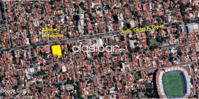 En sajonia esquina sobre la avda. Carlos a. Lopez — foto 3