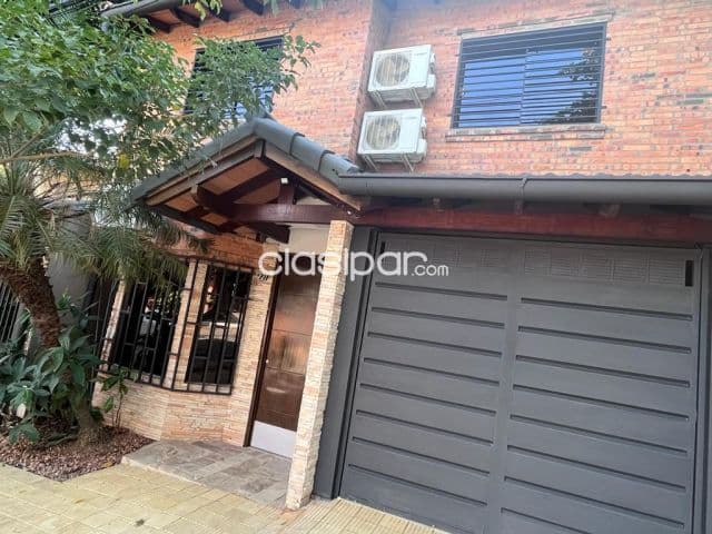 Duplex en Asunción Barrio Mburucuya