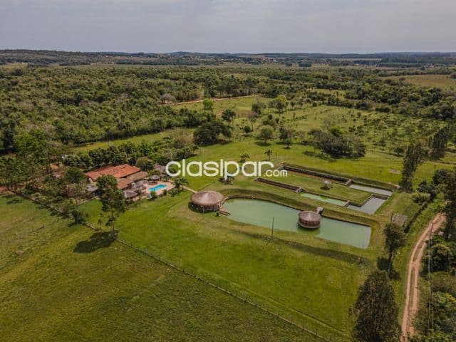 Casa Quinta en Itacurubi de la Cordillera - 8 Ha