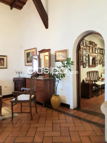 Hermosa casa en barrio mburicao usd 340.000 — foto 4