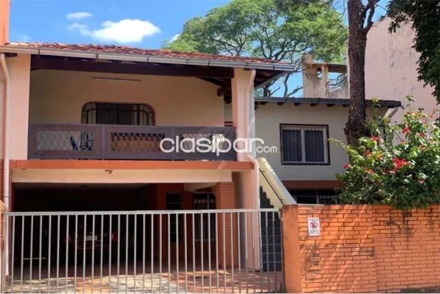 Casa de 2 plantas con piscina en ycua sati sobre calle austria, foto 5