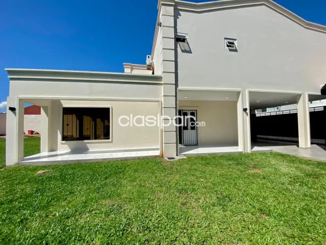 Hermosa Residencia en Luque, foto 3