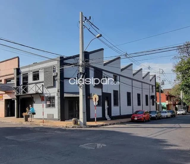 Bo ciudad nueva: Depósito funcional, showroom, 3 oficinas, refrigeración, etc — foto 2