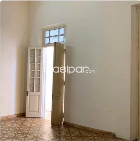 Asunción – centro: Antigua casa patrimonial, 650m2, de calle a calle, una belleza! — foto 5