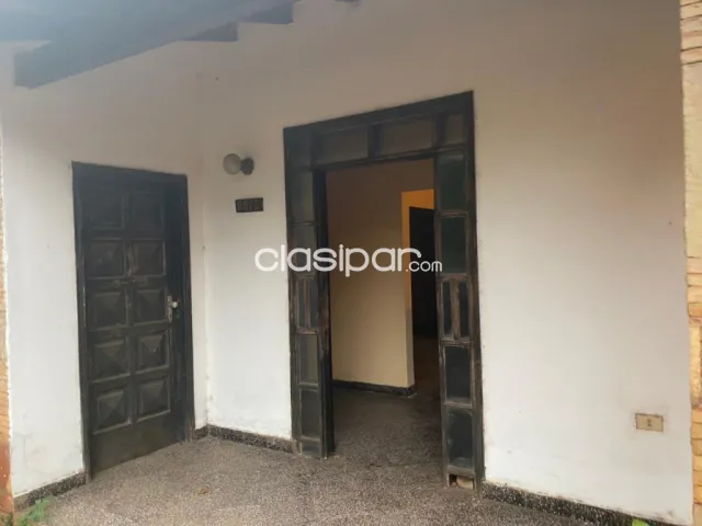 Villa aurelia: 450m2, chalet planta baja, 3 dormitorios, jardín, 220.000 usd, foto 3