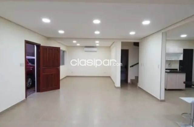 Prox. Cit: Lujosa residencia en condominio, 3 dormitorios, jardín, 5.300.000 gs — foto 4