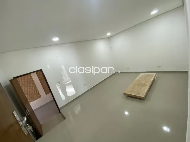 Amplio local comercial sobre americo picco Villa Elisa, foto 5