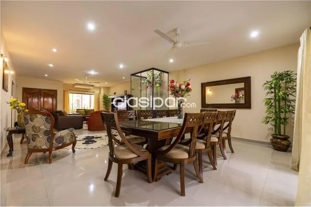 Pinozá (avda. F. Mora – gral. Santos): 3 suites, jardín, piscina, muy segura, 380.000 usd, foto 4
