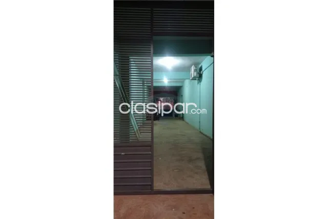 edificio en pleno centro de Encarnación. Cuenta con varias dependencias, foto 4