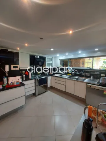 Impecable residencia de 6 habitaciones - Mcal Estigarribia - LHO4708511 — foto 3