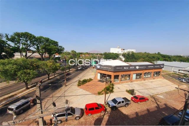 Edif.comercial con salones, oficina,deposito con renta actual en fdo.norte