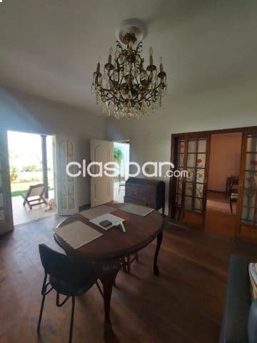 Casa en alquiler para vivienda u oficina en Herrera