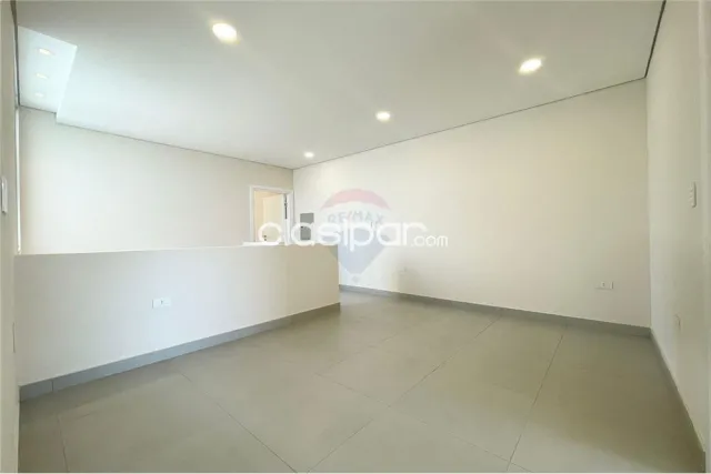 Duplex a estrenar con piscina y patio Luque zona plaza madero-loma merlo, foto 5
