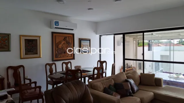 Z/ avda. Perón – ita enramada: Elegante triplexc/ vista al rio, 3 dormit, piscina — foto 2