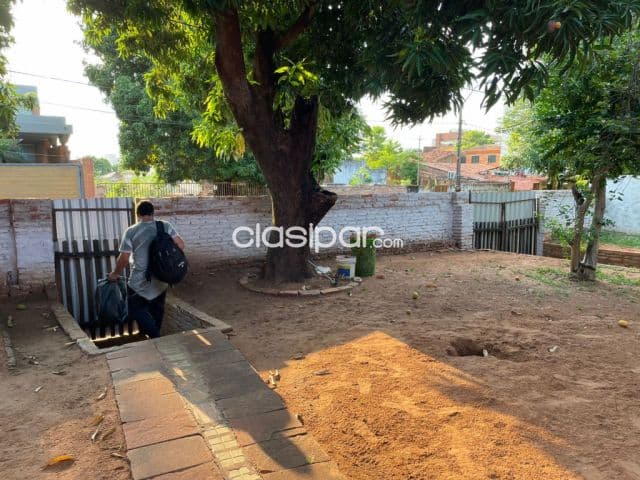 Terreno en Venta en Barrio Jara 1348 m2 zona Universidad Americana