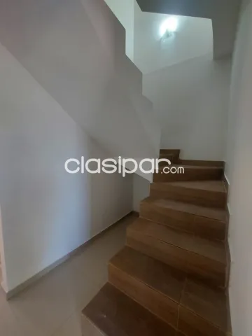 Duplex en bo. Sta librada, zona avda. Peron — foto 3
