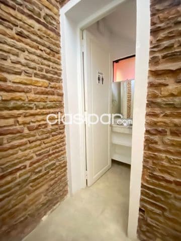 Las Mercedes – prox. Col inter, av mcal. Lopez: Confortable residencia p/ casa u oficina