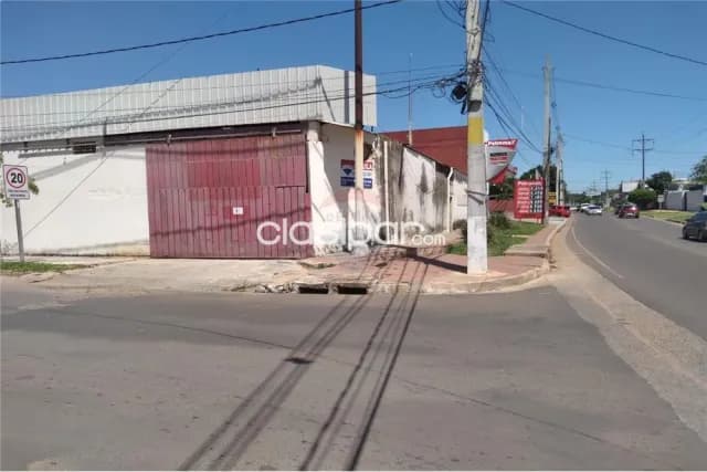 Terreno amplio en esquina s/ avda.laguna grande con construccion de deposito-fdo.nor — foto 3