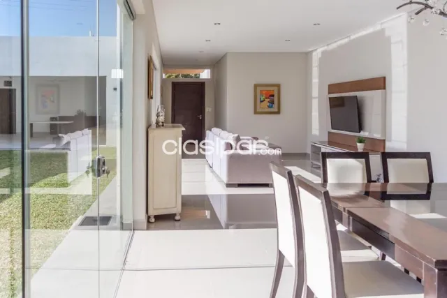 Casa en una planta a pasos de Av Primer Presidente, foto 3