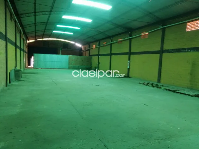 San Lorenzo km15: 500 m2, deposito + 3 oficinas, techo solar, todo uso, 6.000.000 gs, foto 3