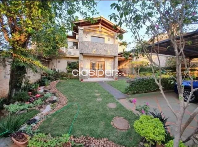 Lambare / canal 13: Hermosa residencia, 3 dormit, escrit, amplio jardín, piscina, foto 3