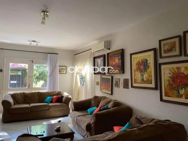 Lambare / canal 13: Hermosa residencia, 3 dormit, escrit, amplio jardín, piscina, foto 4