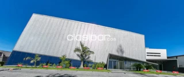 Z/ avda. Mme. Lynch: 3.000m2, elegantes oficinas + showroom y despositos p/ empresas — foto 2