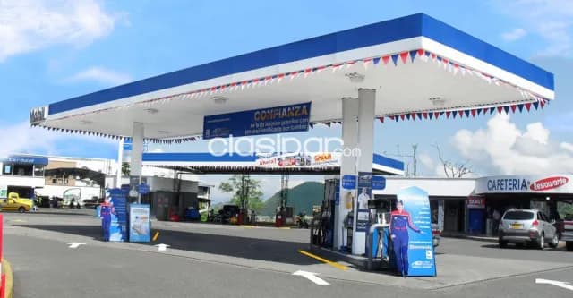 Estacion de Servicios en venta con emblema — foto 2